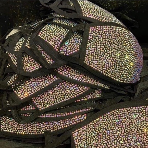 Bling Rhinestone Mask - Picture 3 of 3
